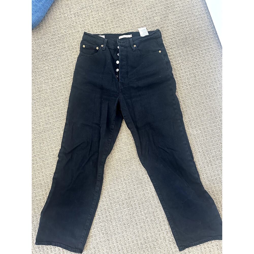 LEVI'S Ricbage Straight Ankle Jean in Black